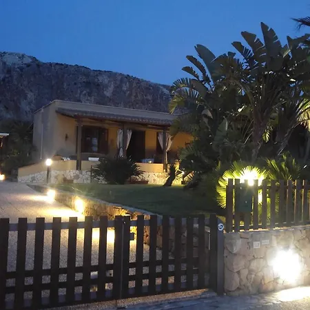 Lisca Blu Villa *