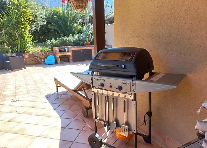 Lisca Blu * 库斯托纳奇